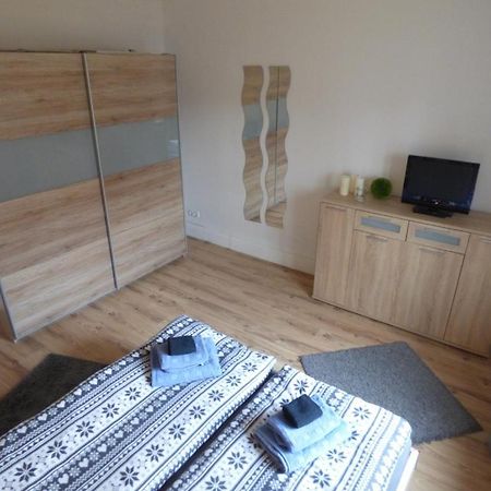 Apartmenthaus Geniusbank Er ヴィルヘルムスハーフェン エクステリア 写真